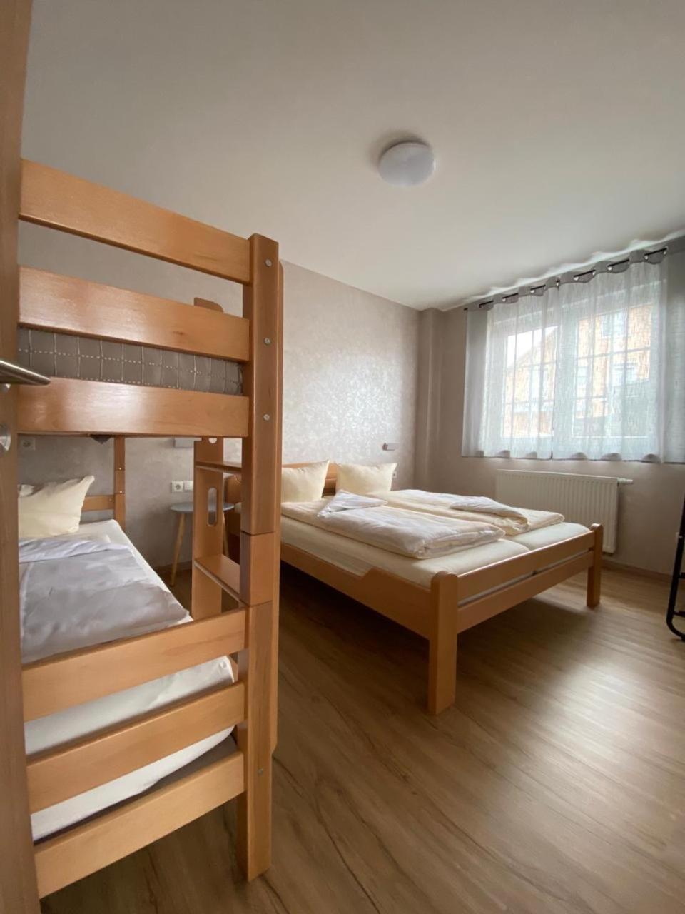 Marianna Apartments Weimer Rust Luaran gambar