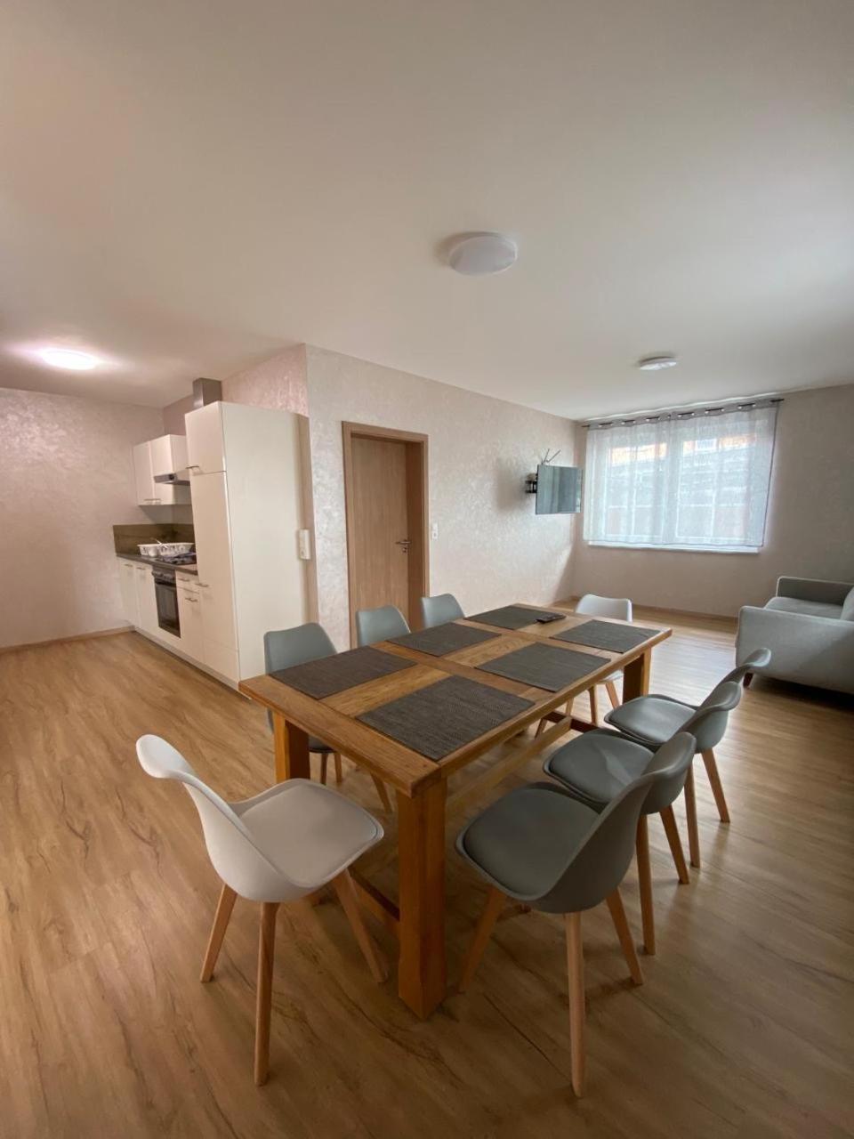 Marianna Apartments Weimer Rust Luaran gambar