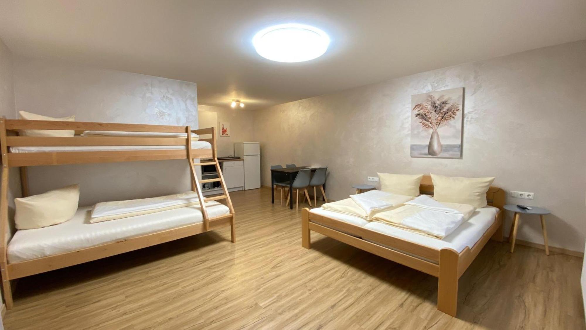 Marianna Apartments Weimer Rust Luaran gambar