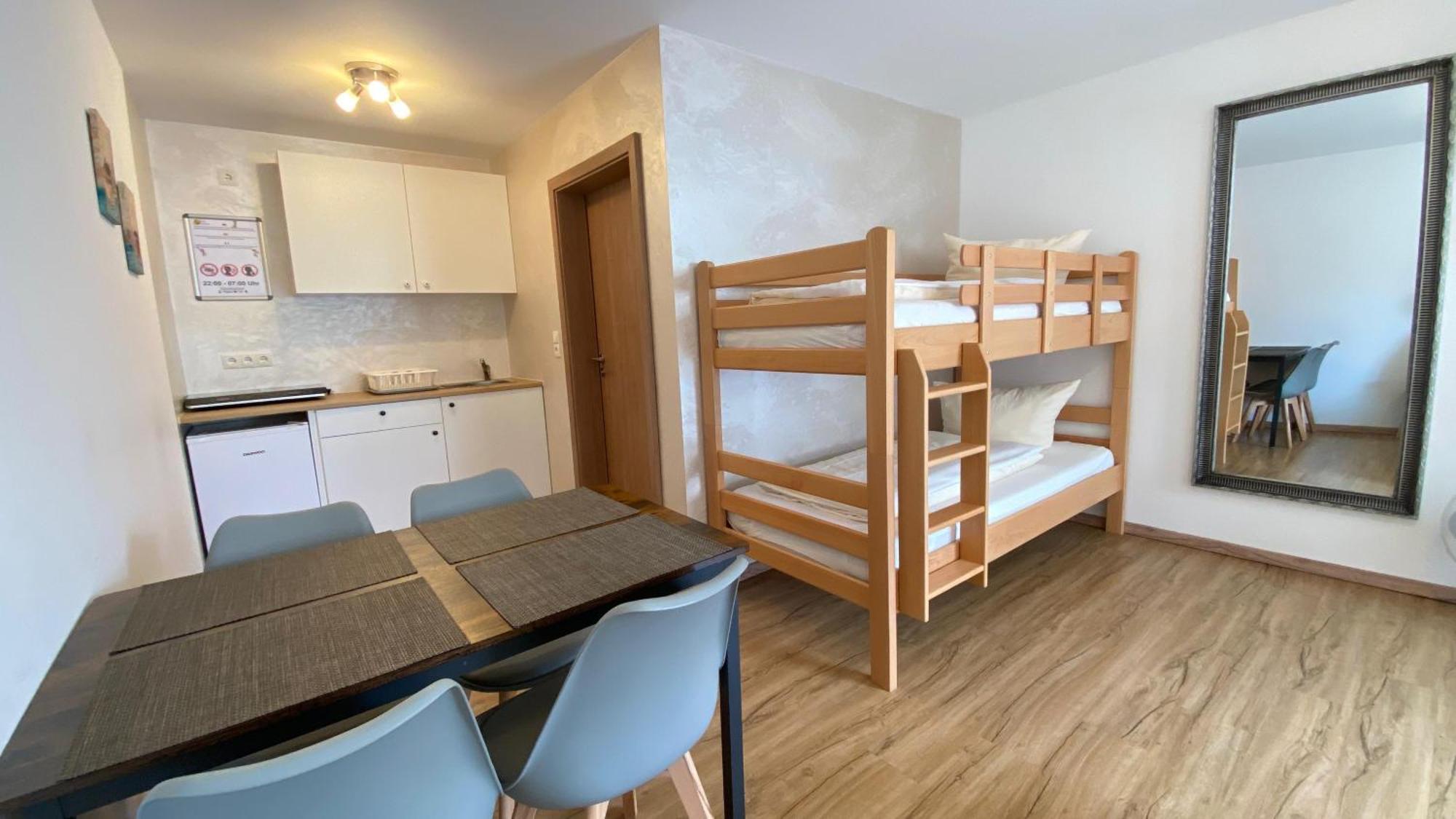 Marianna Apartments Weimer Rust Luaran gambar