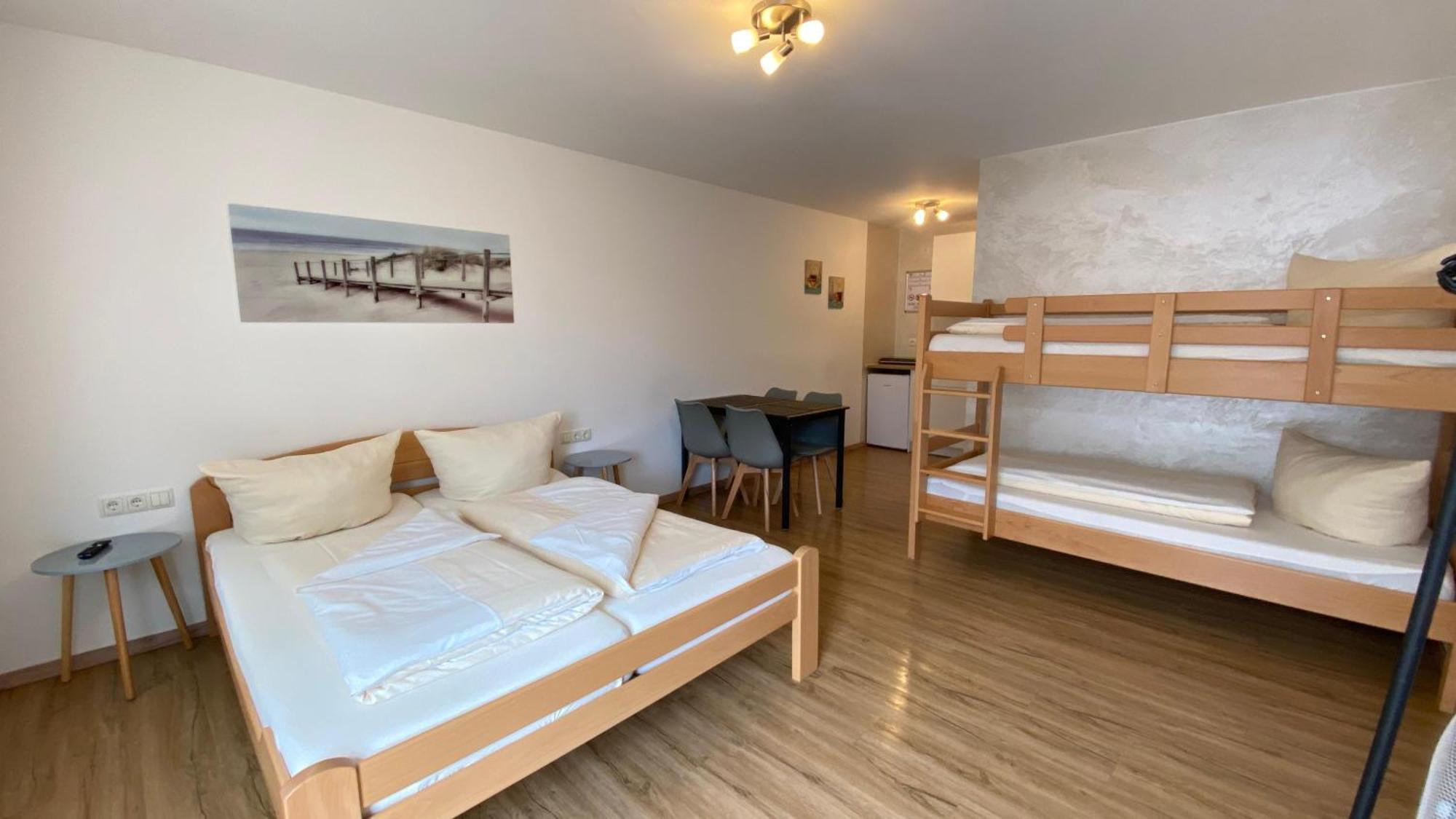 Marianna Apartments Weimer Rust Luaran gambar